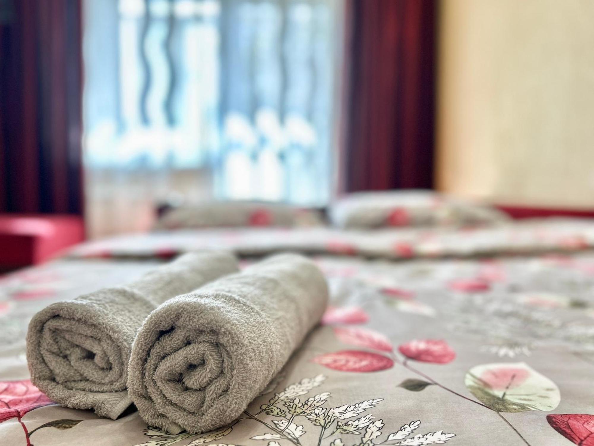 Kholodnaya Gora Apartment Харков Екстериор снимка